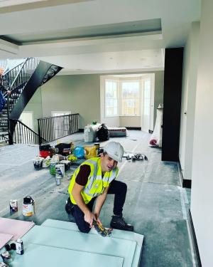 A Comprehensive Guide: How to Choose the Right Construction Company in London. 